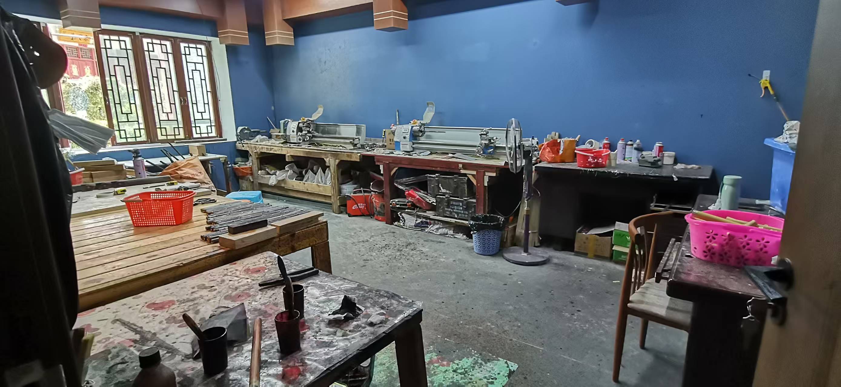 匠人正在制作芦笙